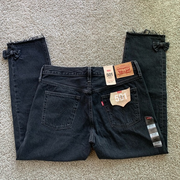 NWT Levi’s 501 Taper Cropped - Black - Picture 8 of 8